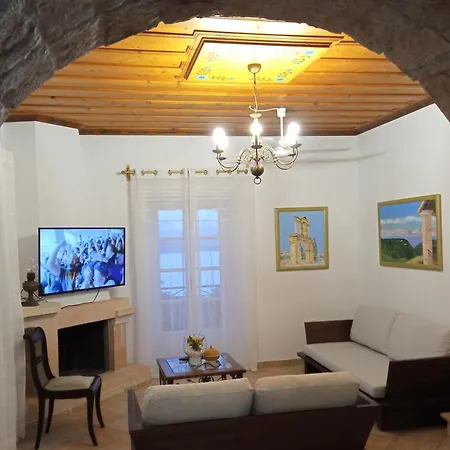 Traditional Stone Olympia Sea View Private Pool ヴィラ