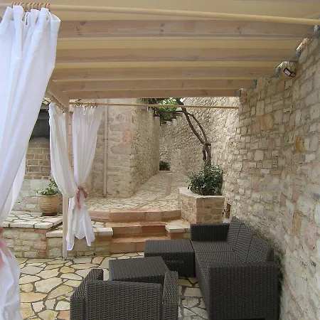 ヴィラ Traditional Stone Olympia Sea View Private Pool *